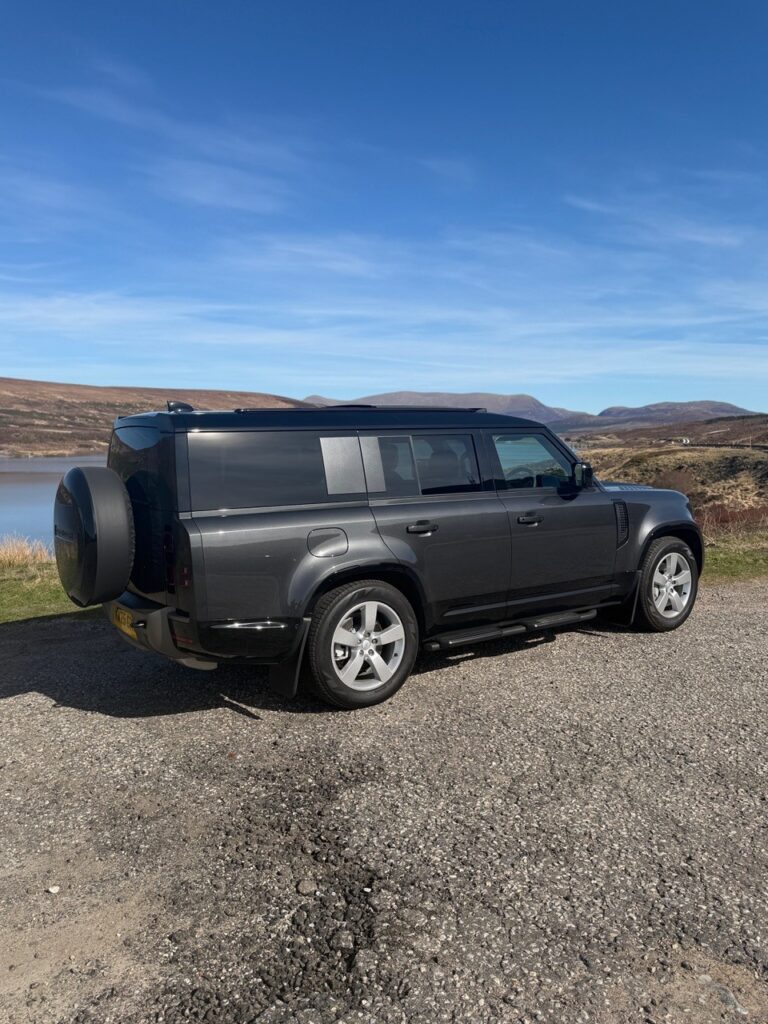 Land Rover Defender 130 8 Seater